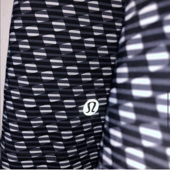 COPY - lululemon Til Dawn Dress tennis dress size 6 black and white fit and fla… - Picture 4 of 8